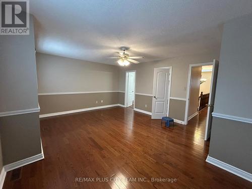 506 Dicenzo Drive, Hamilton, ON - Indoor Photo Showing Other Room