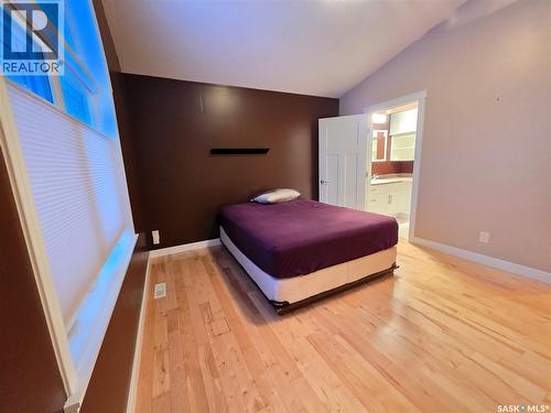930 North Street, Swift Current, SK - Indoor Photo Showing Bedroom