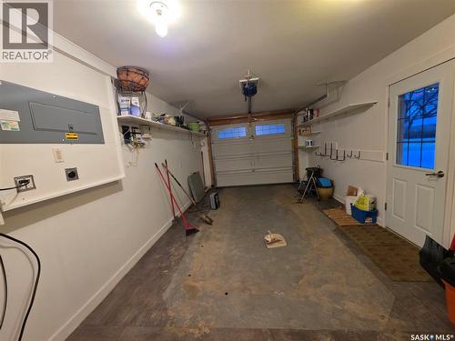 930 North Street, Swift Current, SK - Indoor Photo Showing Garage