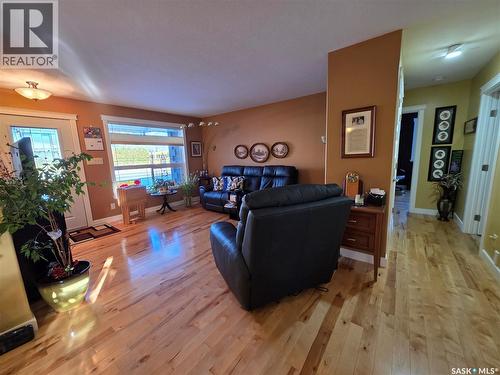 930 North Street, Swift Current, SK - Indoor Photo Showing Other Room