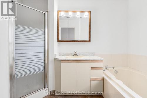 3 piece Ensuite - 1321 Morley Boulevard, Ottawa, ON - Indoor Photo Showing Bathroom