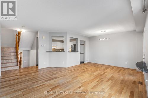 Main living area - 1321 Morley Boulevard, Ottawa, ON - Indoor