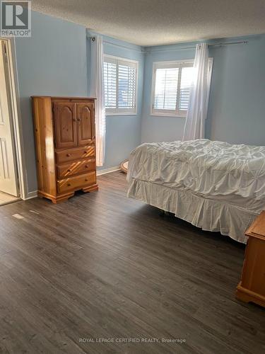5126 Des Jardines Drive, Burlington, ON - Indoor Photo Showing Bedroom