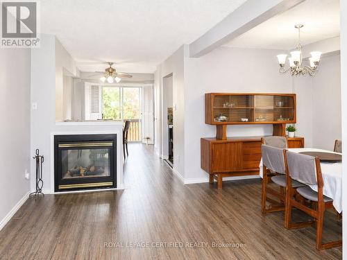 5126 Des Jardines Drive, Burlington, ON - Indoor Photo Showing Living Room With Fireplace