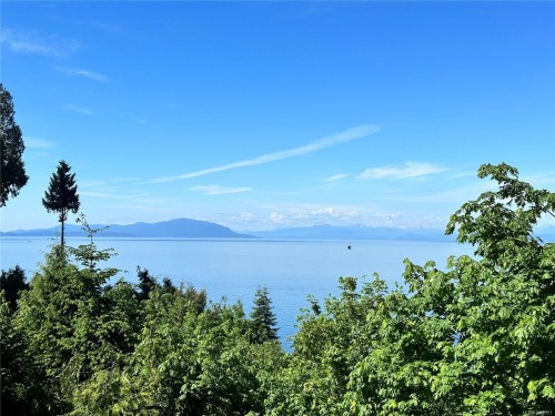 5942 Waldbank Rd, Nanaimo, BC 