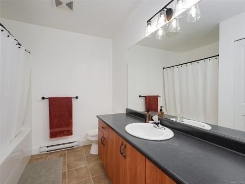 2 Game Rd, View Royal, BC 