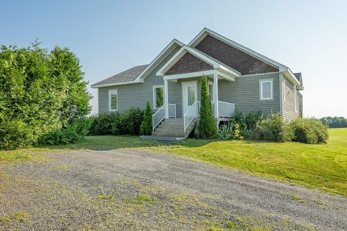 Façade - 970Z Ch. Grainger, Melbourne, QC 