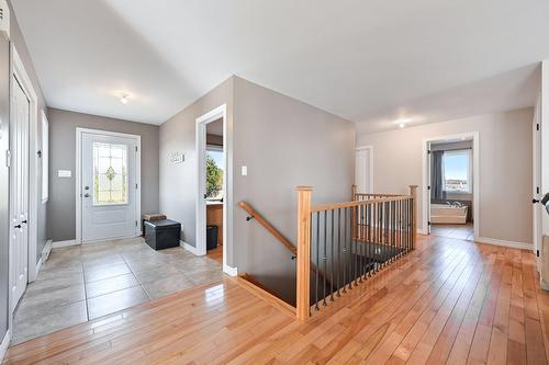 Escalier - 970Z Ch. Grainger, Melbourne, QC 