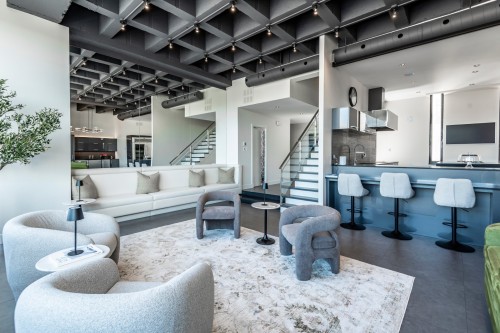 Salon - Ph-3-1455 Rue Sherbrooke O., Montréal (Ville-Marie), QC - Indoor