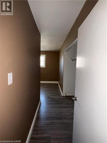 105 Westmount Road E, Kitchener, ON - Indoor Photo Showing Other Room