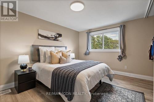 331 Preston Parkway, Cambridge, ON - Indoor Photo Showing Bedroom
