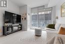 202 - 68 Merton Street, Toronto, ON  - Indoor Photo Showing Living Room 