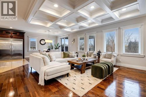 6 Two Creeks, Wheatley, ON - Indoor Photo Showing Other Room