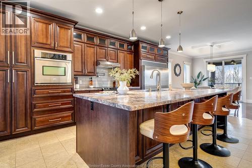 6 Two Creeks, Wheatley, ON - Indoor Photo Showing Kitchen With Upgraded Kitchen