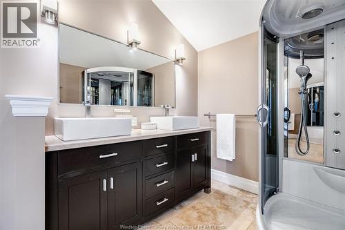 6 Two Creeks, Wheatley, ON - Indoor Photo Showing Bathroom