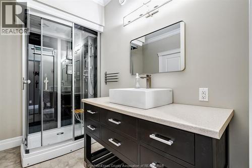 6 Two Creeks, Wheatley, ON - Indoor Photo Showing Bathroom