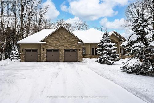 32 GALLAGHER CRESCENT  Springwater, ON L9X 0K1
