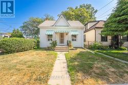 30 BAKER STREET  Hamilton, ON L8R 1V3