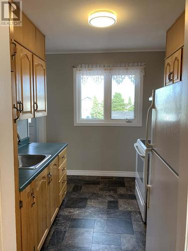 1 Logwood Road, Fortune, NL - Indoor Photo Showing Kitchen