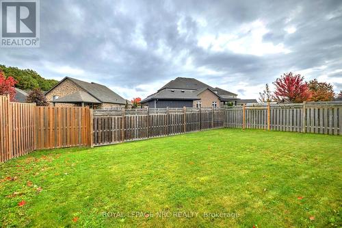 5784 Ironwood Street, Niagara Falls (Forestview), ON - Outdoor