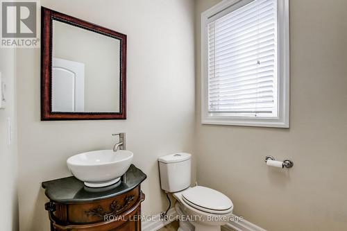 Main floor 2pc bath - 5784 Ironwood Street, Niagara Falls (Forestview), ON - Indoor Photo Showing Bathroom