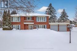 357 THE CAPTAIN'S COURT  Kawartha Lakes (Verulam), ON K0M 1A0