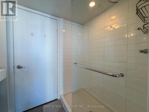 2807 - 38 Dan Leckie Way, Toronto, ON - Indoor Photo Showing Bathroom