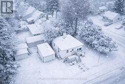 32 ADELAIDE STREET S  Kawartha Lakes (Lindsay), ON K9V 3J7