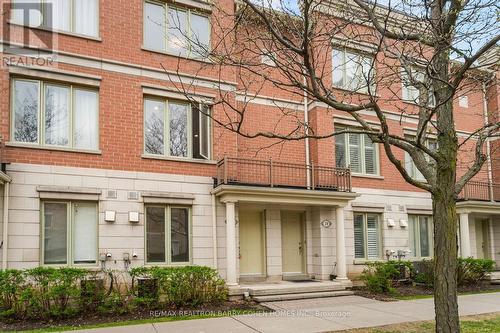 21 - 21 GALLERIA PARKWAY  Markham, ON L3T 0A4