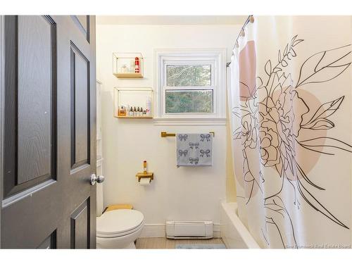 102 Mcminniman Crt, Fredericton, NB 