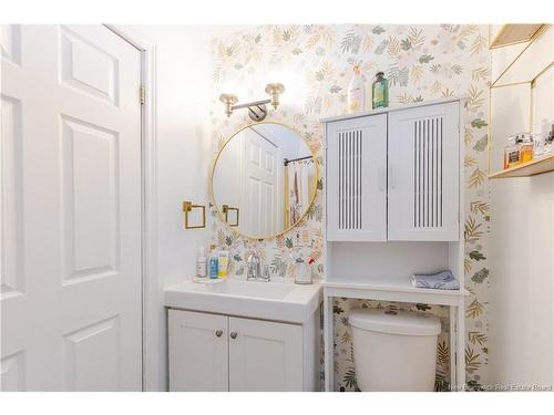 102 Mcminniman Crt, Fredericton, NB 