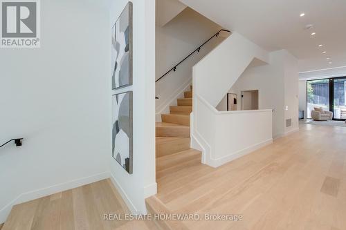 174 Kenilworth Avenue, Toronto, ON - Indoor Photo Showing Dining Room