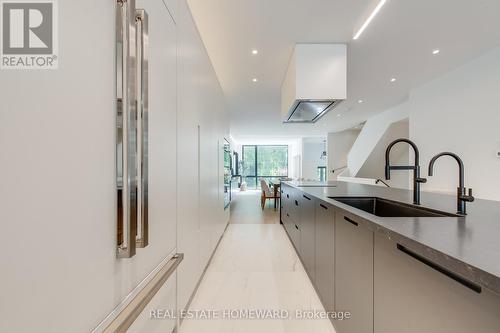 174 Kenilworth Avenue, Toronto, ON - Indoor Photo Showing Dining Room