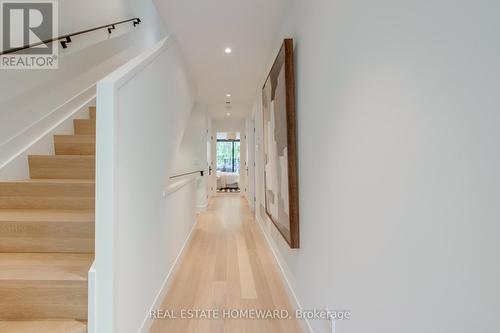 174 Kenilworth Avenue, Toronto, ON - Indoor Photo Showing Bedroom