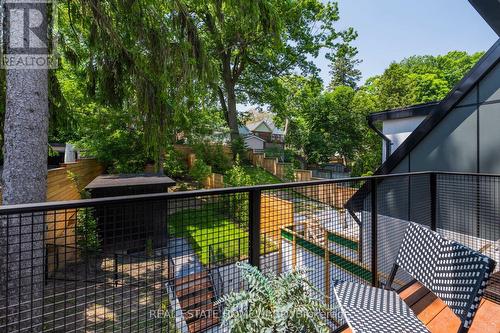 174 Kenilworth Avenue, Toronto, ON - Indoor Photo Showing Bathroom
