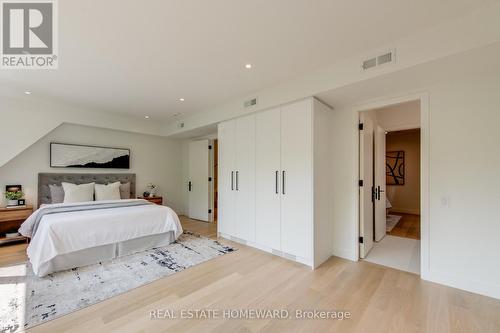 174 Kenilworth Avenue, Toronto, ON - Indoor Photo Showing Bedroom
