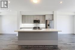 14 FOLCROFT STREET  Brampton, ON L6Y 0B6