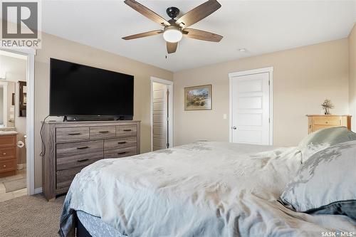 219 Henick Crescent, Saskatoon, SK - Indoor Photo Showing Bedroom