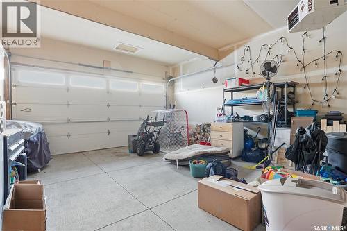 219 Henick Crescent, Saskatoon, SK - Indoor Photo Showing Garage