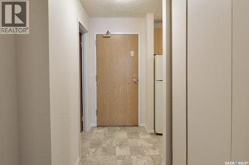 1122 425 115Th Street E, Saskatoon, SK - Indoor