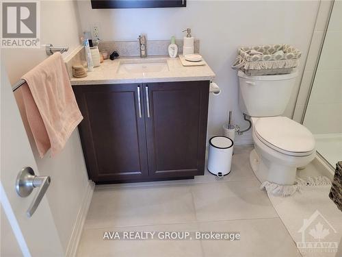 3308 - 805 Carling Ave Avenue W, Ottawa, ON - Indoor Photo Showing Bathroom