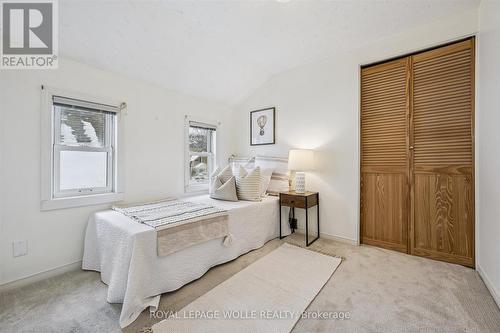 56 John Street W, Waterloo, ON - Indoor Photo Showing Bedroom