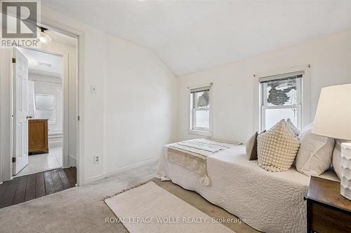 56 John Street W, Waterloo, ON - Indoor Photo Showing Bedroom