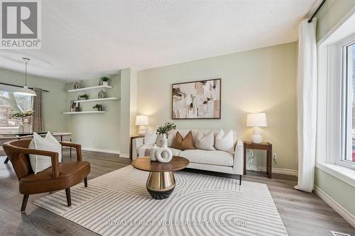 56 John Street W, Waterloo, ON - Indoor Photo Showing Living Room