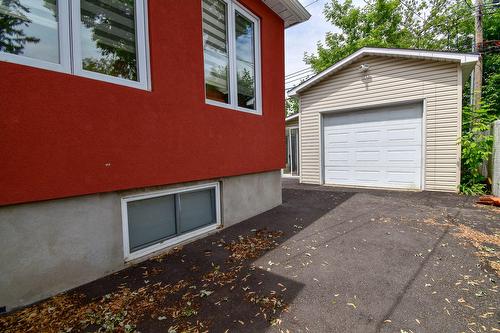Garage - 5201 Rue Honoré-Beaugrand, Montréal (Mercier/Hochelaga-Maisonneuve), QC - Outdoor With Exterior