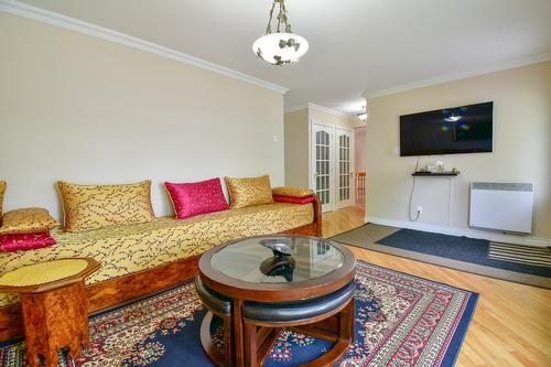 Living room - 5201 Rue Honoré-Beaugrand, Montréal (Mercier/Hochelaga-Maisonneuve), QC - Indoor Photo Showing Living Room