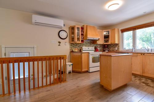 Kitchen - 5201 Rue Honoré-Beaugrand, Montréal (Mercier/Hochelaga-Maisonneuve), QC - Indoor Photo Showing Kitchen