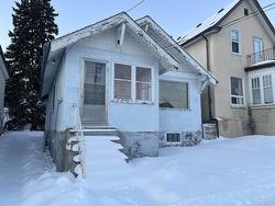 142 Banning Street  Thunder Bay, ON P7B 3H9