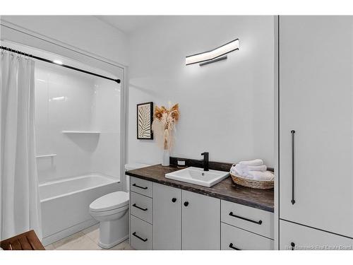 43 Murray Ave, Dieppe, NB 