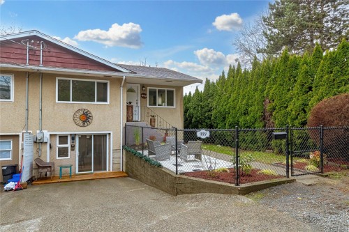 999 Furber Rd  Langford, BC V9B 2T6